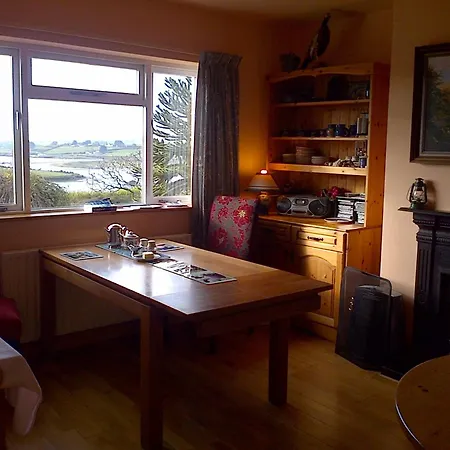 Seafield לינה וארוחת בוקר